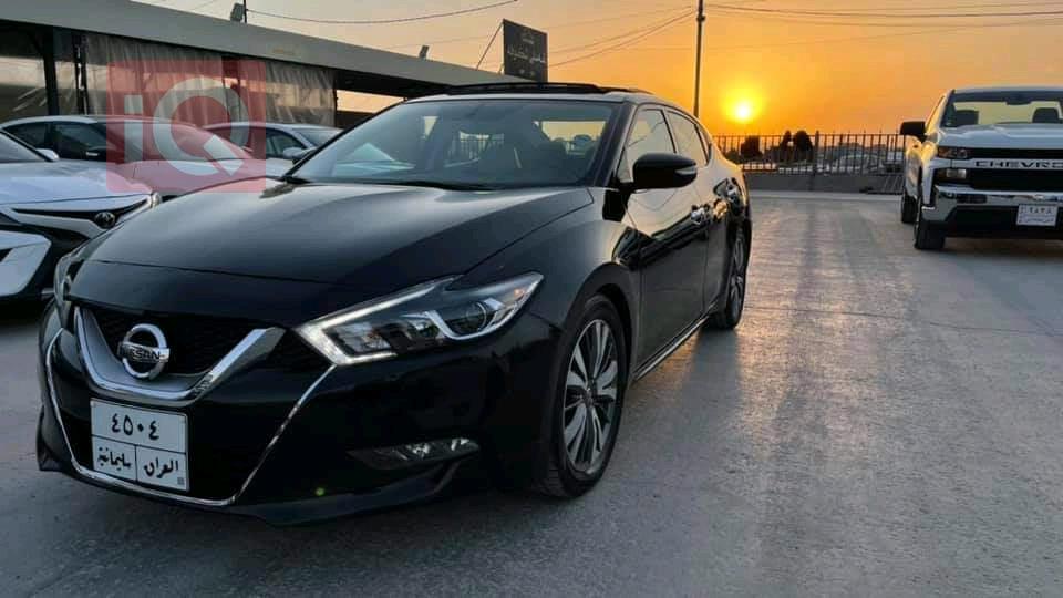 Nissan Maxima